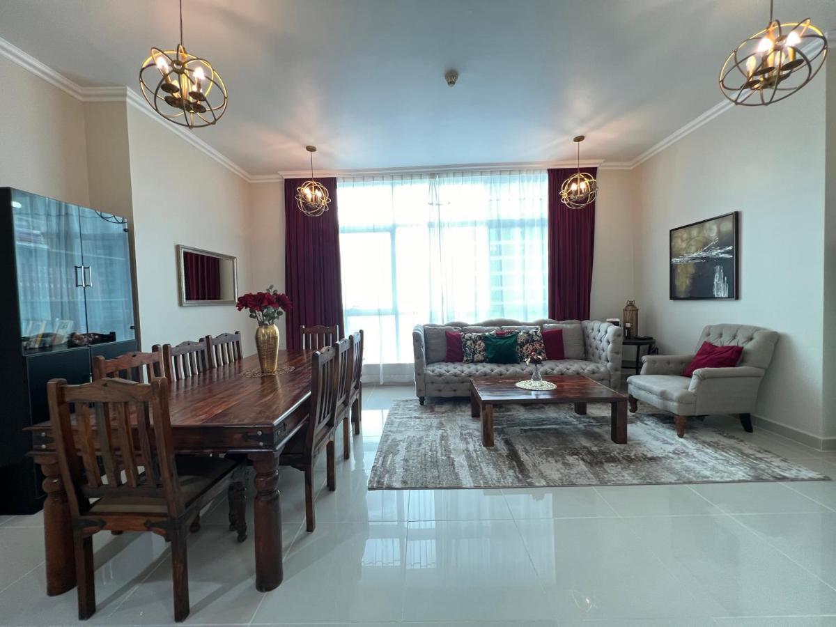 Two Continents Holiday Homes - Marina & Sea View 3 Bedrooms Apartment 두바이 외부 사진